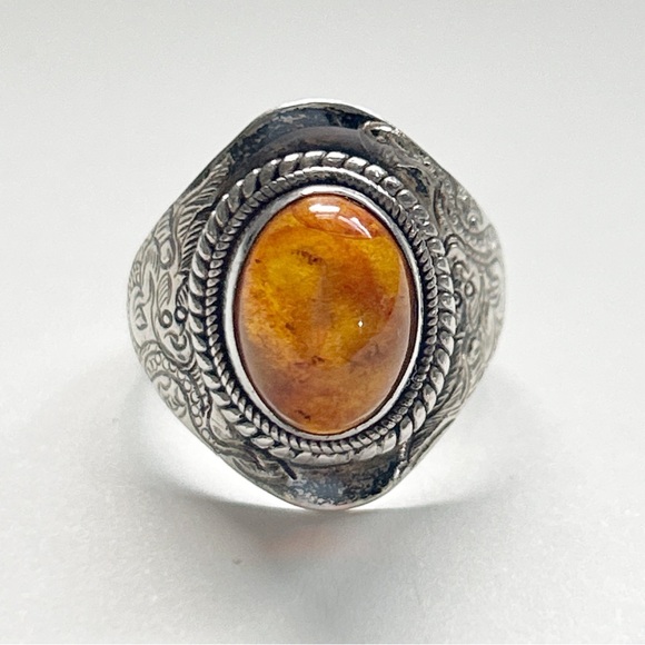 Vintage Amber Sterling Silver Ring - Picture 7 of 11
